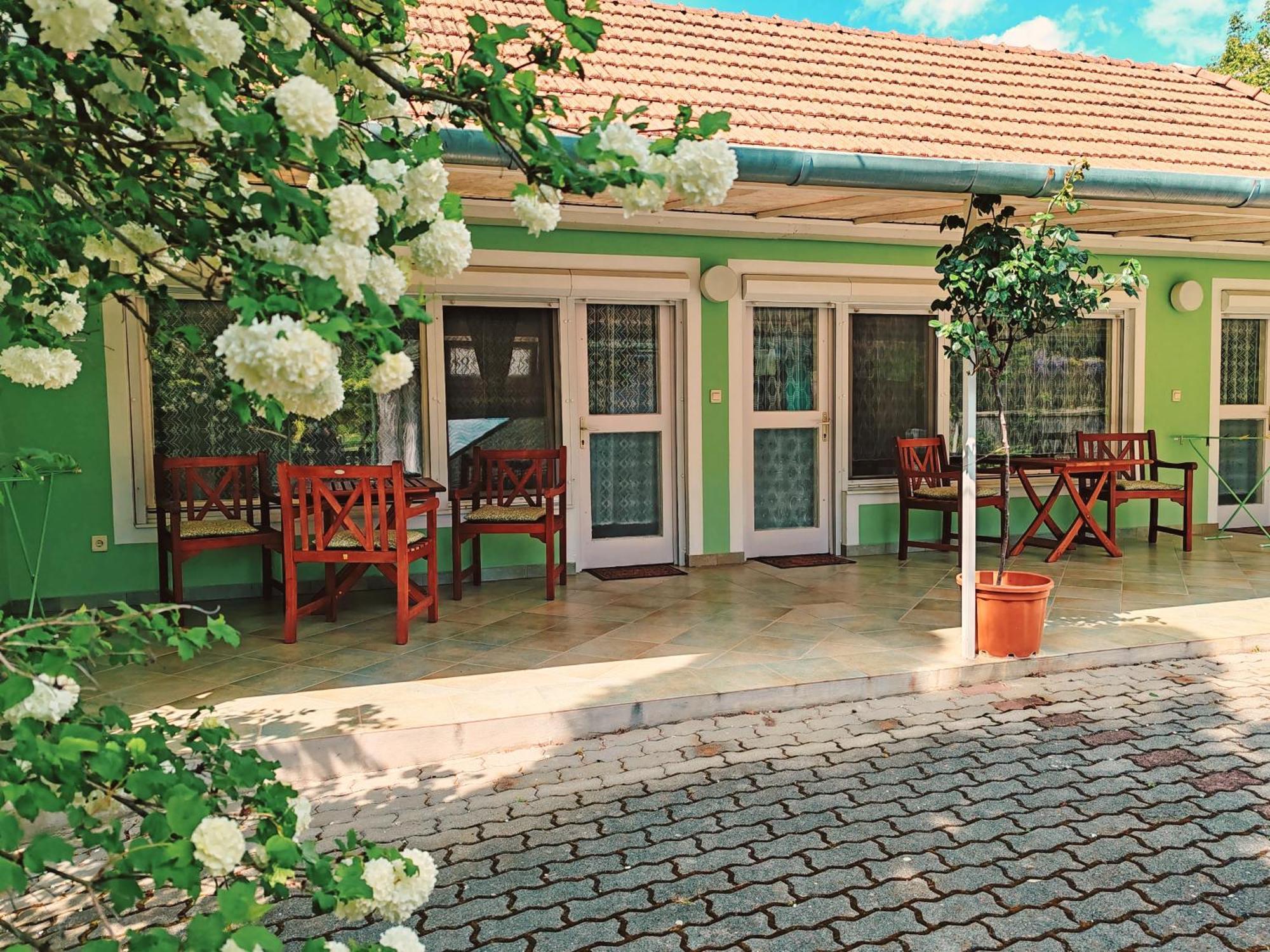 Elisoria Apartments Cserszegtomaj Exterior foto